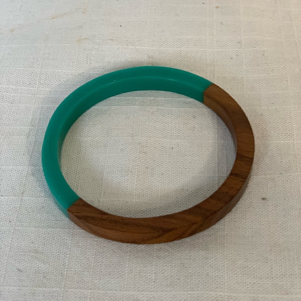 BANGLE BRACELET | Fun Vintage Bangle Bracelet.
